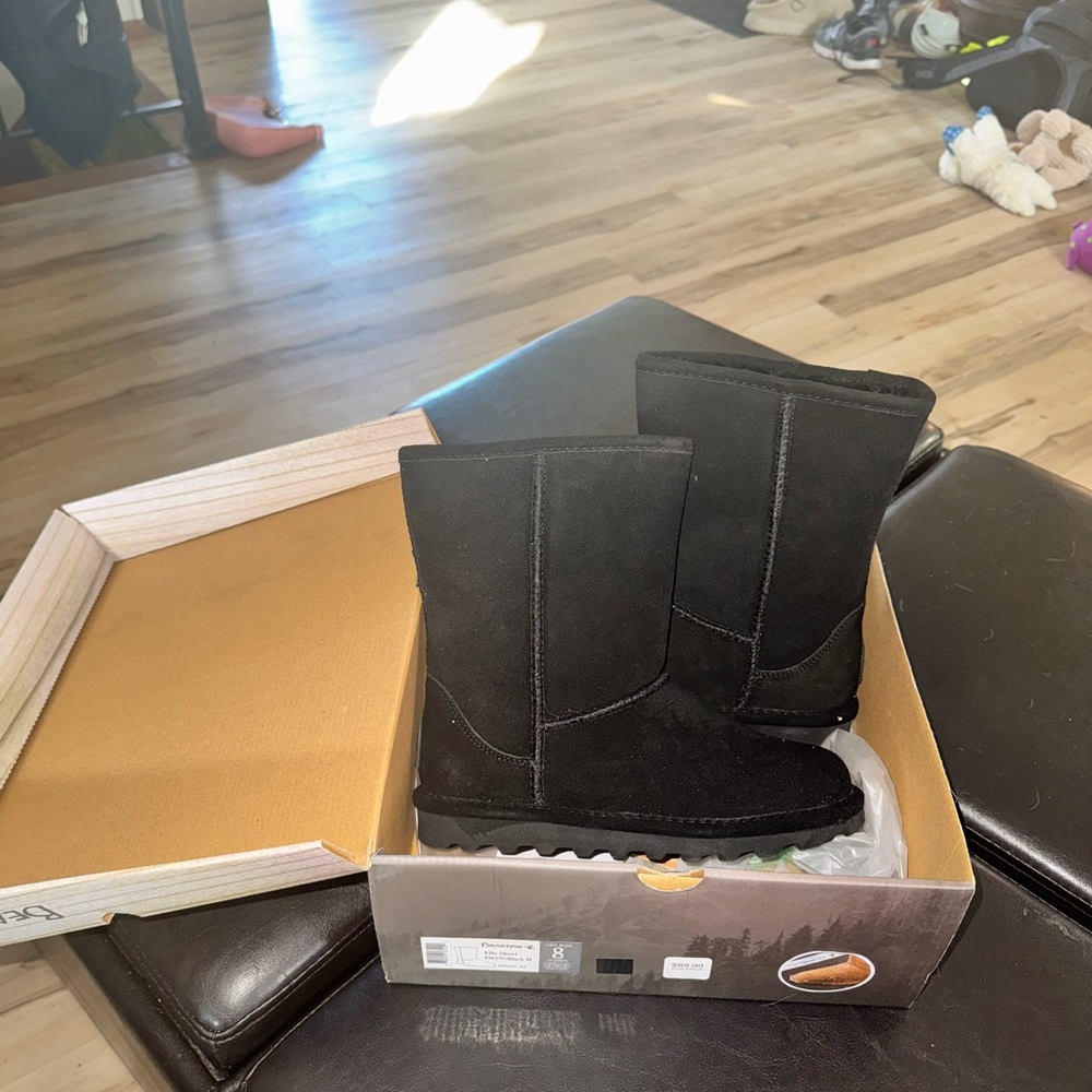 Bearpaw Black Suede Boots
